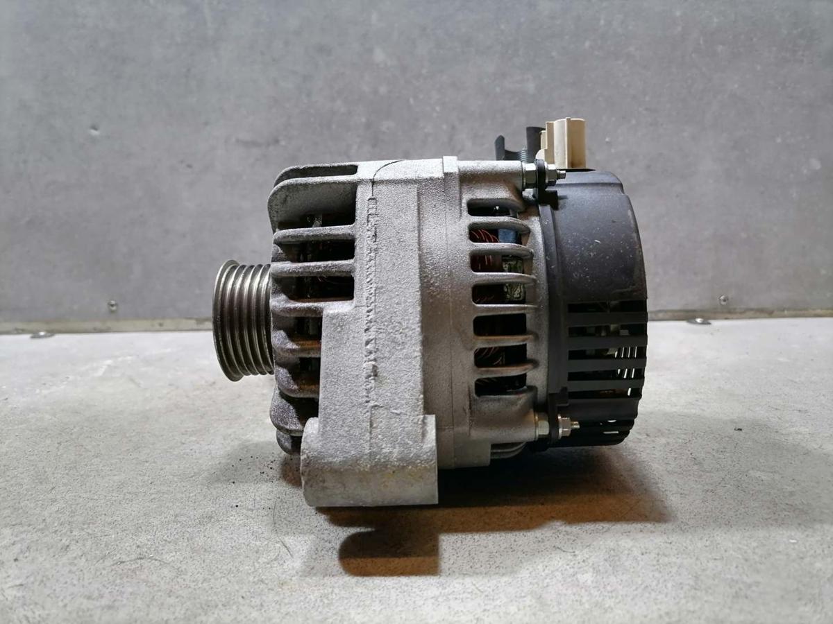 Ford Focus 2 original Lichtmaschine Generator 1,6 74KW Bj.2010